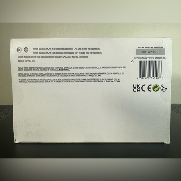 McFarland Toys Sunken Citadel Pirate Aquaman and the Lost Kingdom Mega Figure - Picture 11 of 13